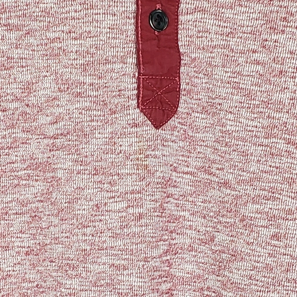 LUCKY BRAND Men's Red & White Space Dye Long Sleeve Buttoned Pull Over Size: XL - Picture 3 of 7